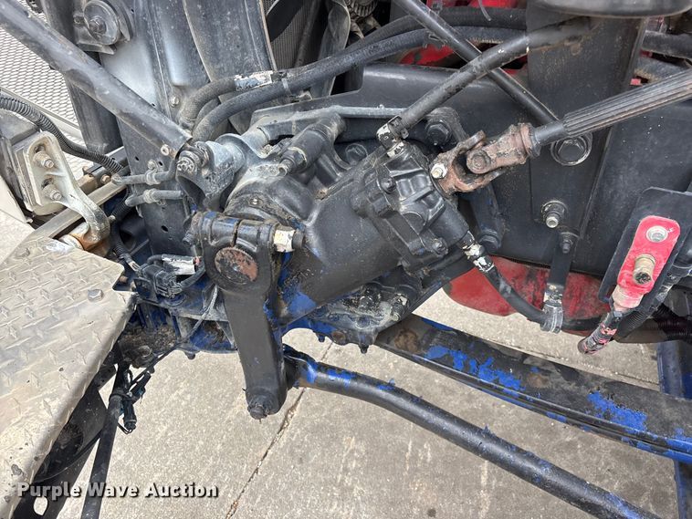 image for item FG0490 2016 Peterbilt 567 semi truck