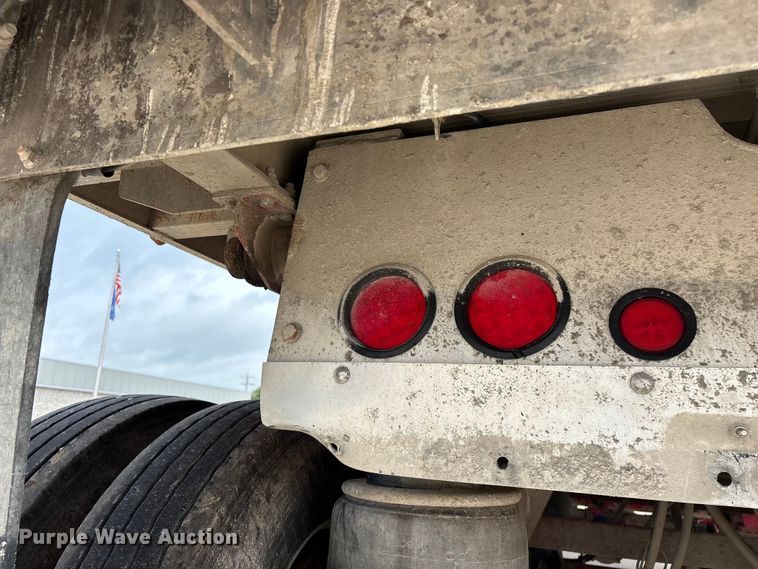 image for item FG0492 2011 MAC Trailer Manufacturing end dump trailer