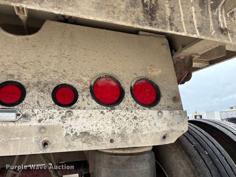 image for item FG0492 2011 MAC Trailer Manufacturing end dump trailer