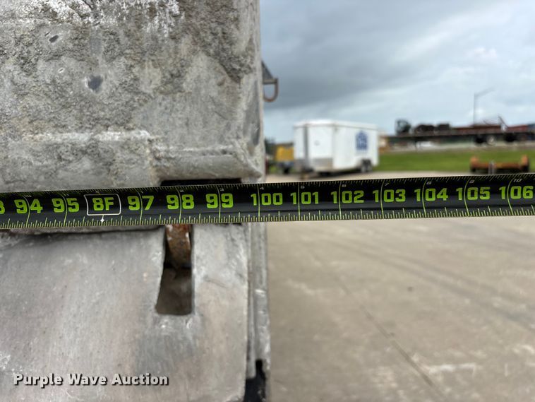 image for item FG0492 2011 MAC Trailer Manufacturing end dump trailer