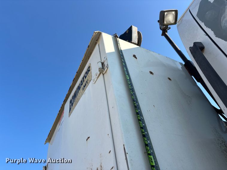 image for item FG0521 2006 GMC C5500 utility / service truck