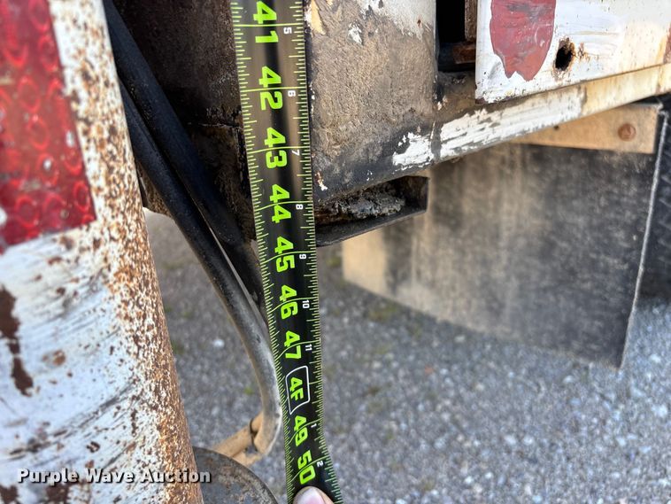 image for item FG0521 2006 GMC C5500 utility / service truck