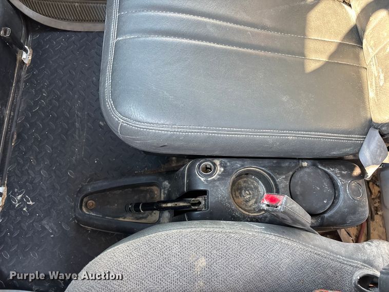 image for item FG0521 2006 GMC C5500 utility / service truck