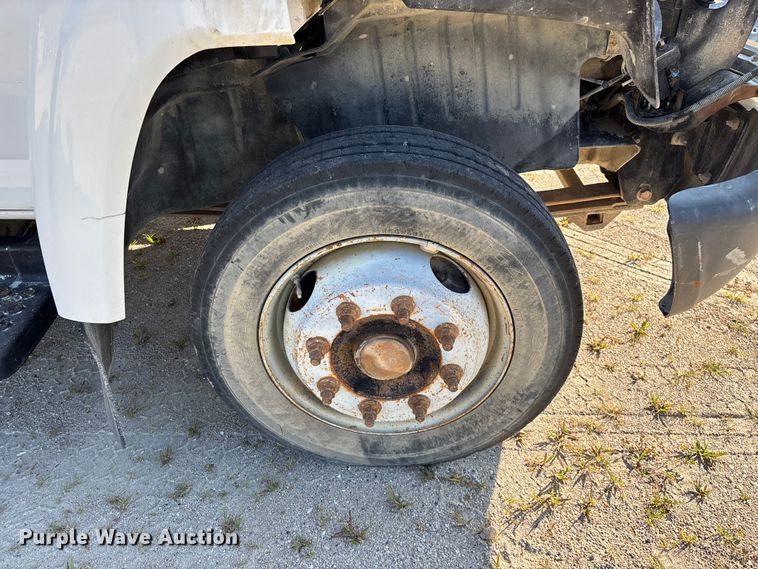 image for item FG0521 2006 GMC C5500 utility / service truck