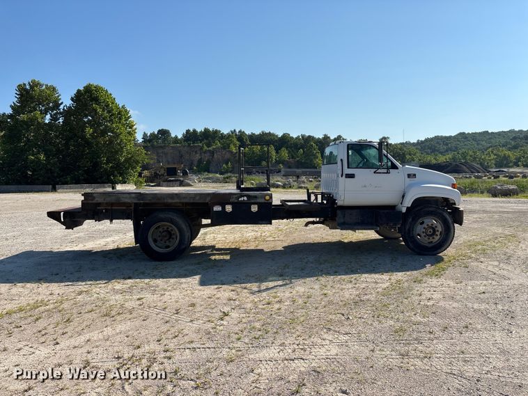 image for item FG0522 1999 Chevrolet C6500 flatbed truck