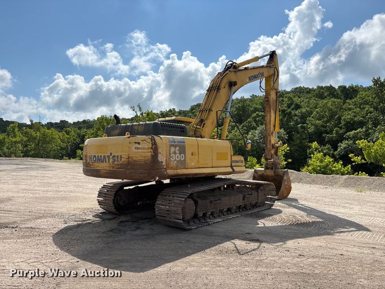 image for item FG0523 2004 Komatsu PC300LC-7L excavator
