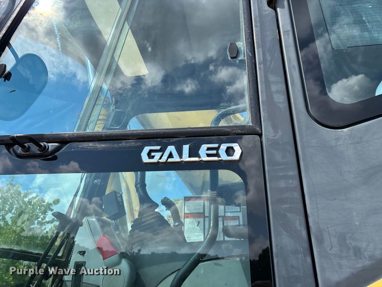 image for item FG0523 2004 Komatsu PC300LC-7L excavator