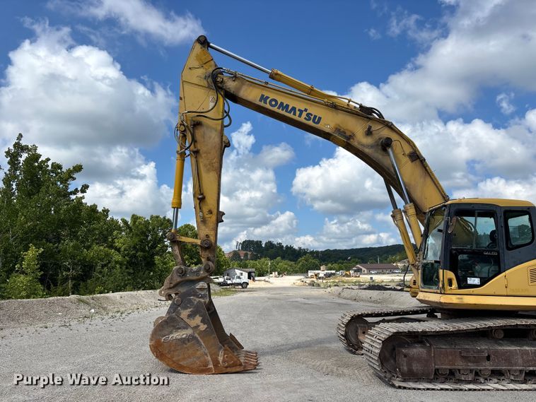 image for item FG0523 2004 Komatsu PC300LC-7L excavator