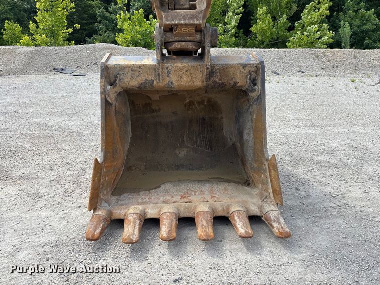 image for item FG0523 2004 Komatsu PC300LC-7L excavator