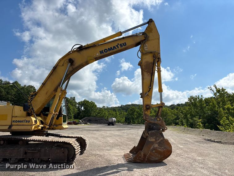 image for item FG0523 2004 Komatsu PC300LC-7L excavator