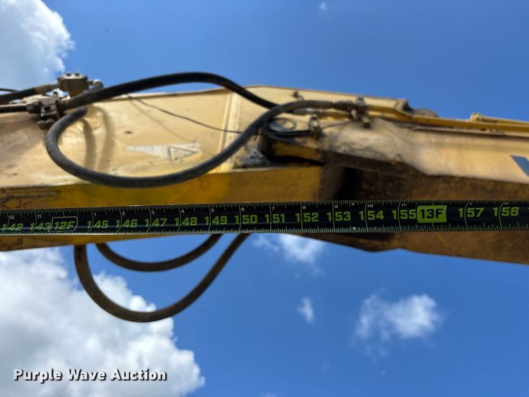 image for item FG0523 2004 Komatsu PC300LC-7L excavator