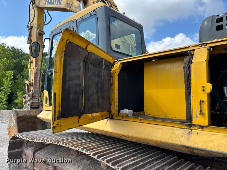 image for item FG0523 2004 Komatsu PC300LC-7L excavator