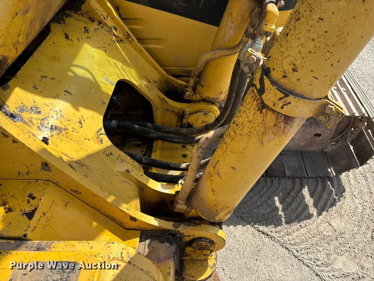 image for item FG0523 2004 Komatsu PC300LC-7L excavator