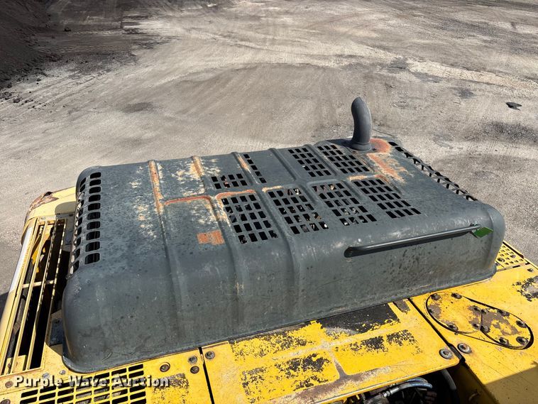 image for item FG0523 2004 Komatsu PC300LC-7L excavator