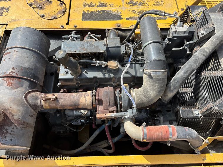 image for item FG0523 2004 Komatsu PC300LC-7L excavator