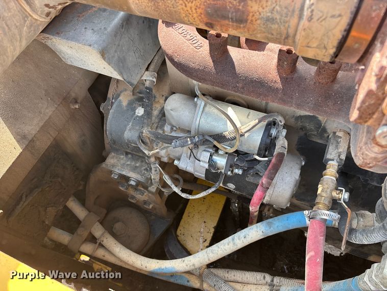 image for item FG0523 2004 Komatsu PC300LC-7L excavator