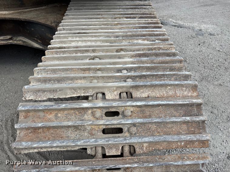 image for item FG0523 2004 Komatsu PC300LC-7L excavator