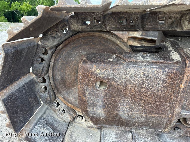 image for item FG0523 2004 Komatsu PC300LC-7L excavator