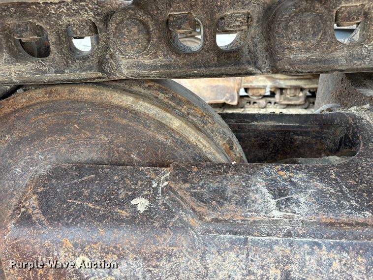 image for item FG0523 2004 Komatsu PC300LC-7L excavator