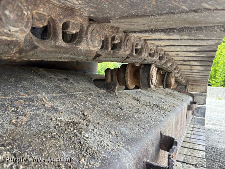 image for item FG0523 2004 Komatsu PC300LC-7L excavator
