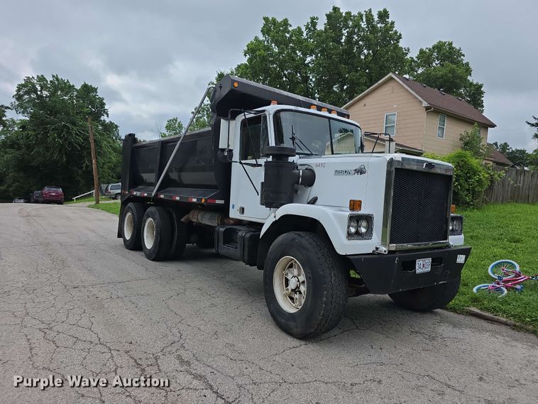 image for item FH6187 1980 Chevrolet Bison dump truck