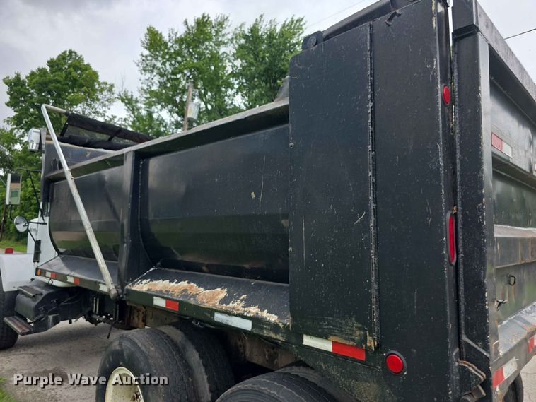 image for item FH6187 1980 Chevrolet Bison dump truck