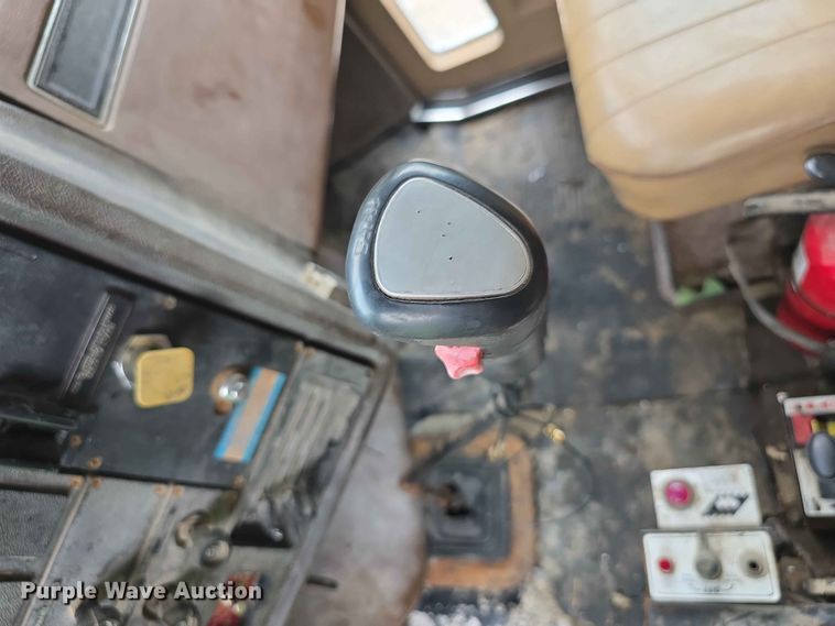 image for item FH6187 1980 Chevrolet Bison dump truck