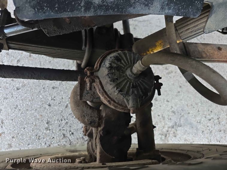 image for item FH6187 1980 Chevrolet Bison dump truck