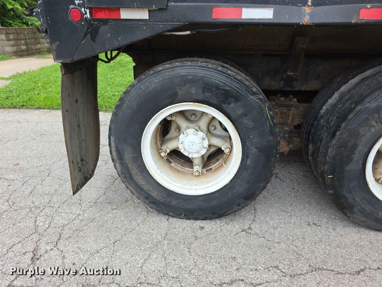 image for item FH6187 1980 Chevrolet Bison dump truck