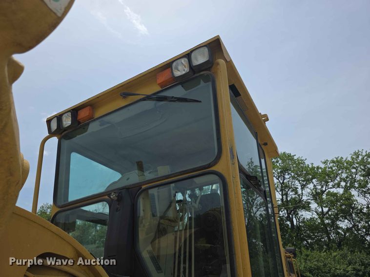 image for item FH6191 1998 Caterpillar 140H motor grader