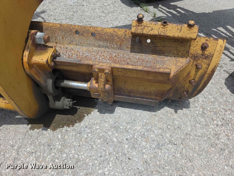 image for item FH6191 1998 Caterpillar 140H motor grader