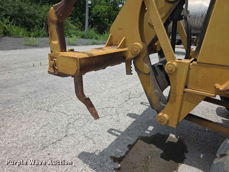 image for item FH6191 1998 Caterpillar 140H motor grader