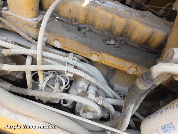 image for item FH6191 1998 Caterpillar 140H motor grader