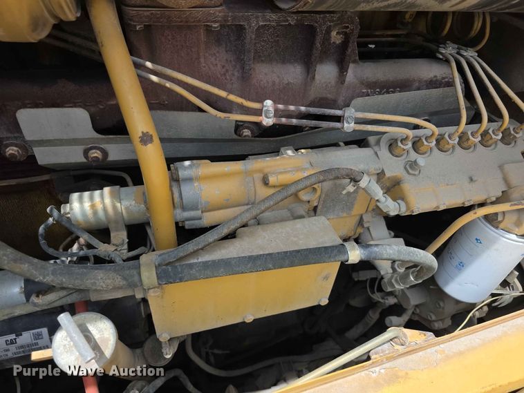 image for item FH6191 1998 Caterpillar 140H motor grader