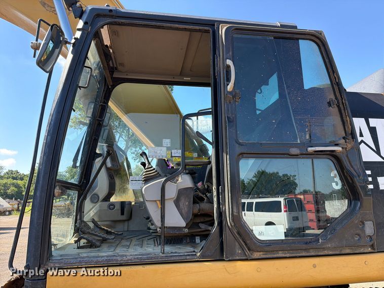 image for item FI0232 2011 Caterpillar 336E L excavator