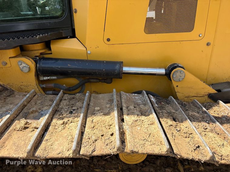 image for item FI0233 2013 Caterpillar D6K2 XL dozer