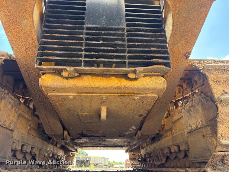image for item FI0233 2013 Caterpillar D6K2 XL dozer