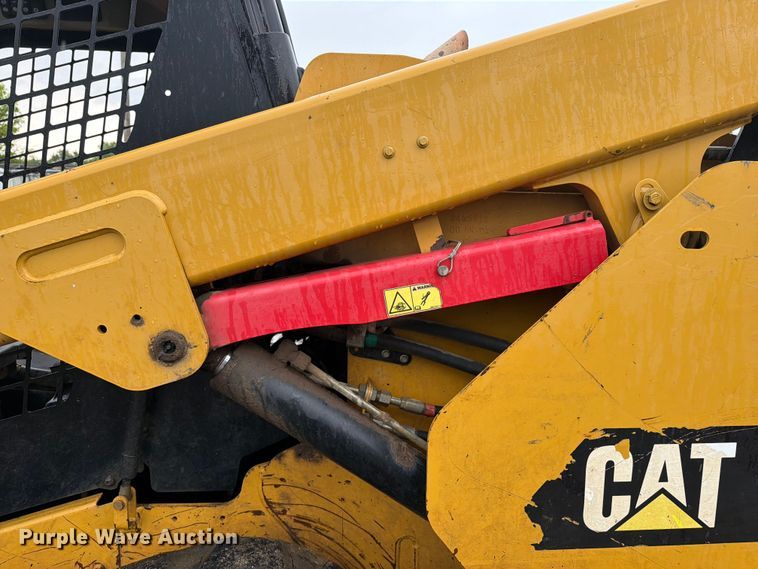 image for item FI0236 2014 Caterpillar 299D tracked skid steer loader