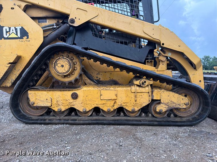 image for item FI0236 2014 Caterpillar 299D tracked skid steer loader
