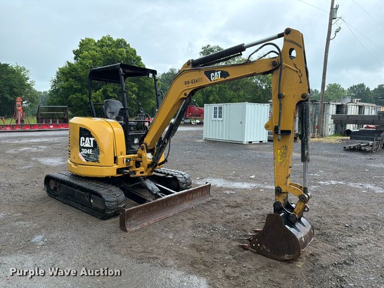 image for item FI0237 2016 Caterpillar 304E2 CR mini excavator