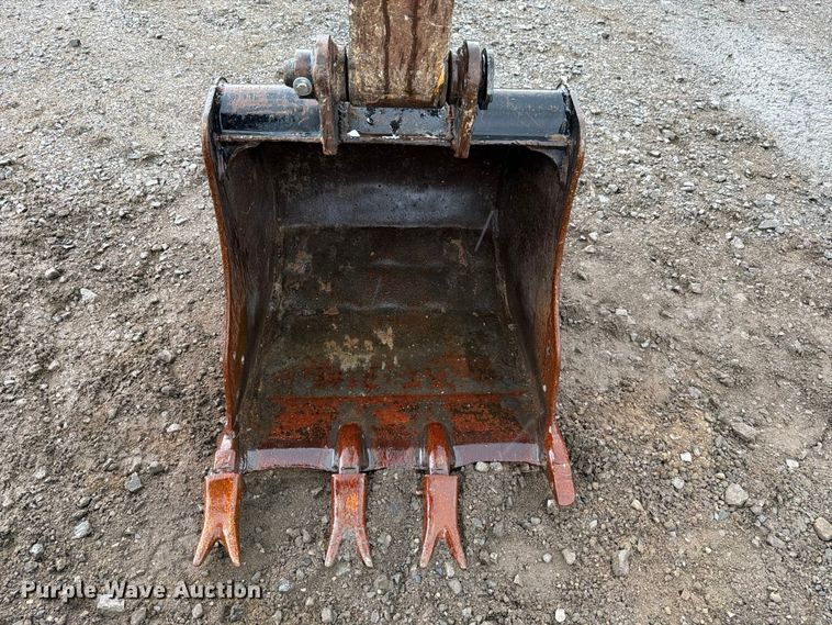 image for item FI0237 2016 Caterpillar 304E2 CR mini excavator