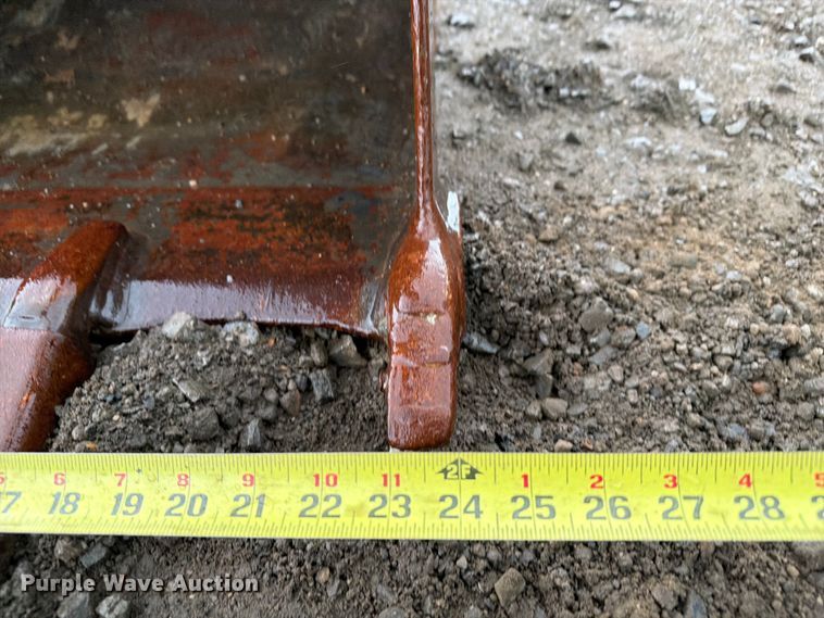 image for item FI0237 2016 Caterpillar 304E2 CR mini excavator