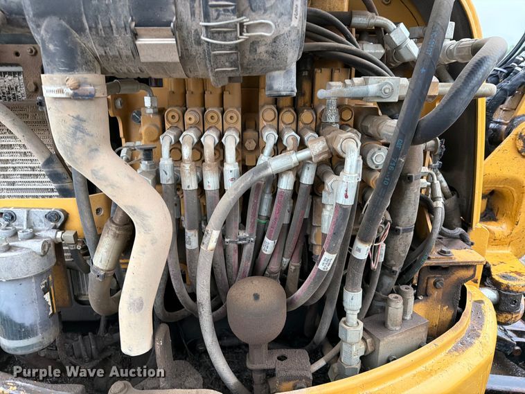 image for item FI0237 2016 Caterpillar 304E2 CR mini excavator