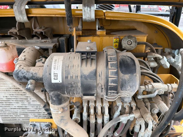 image for item FI0237 2016 Caterpillar 304E2 CR mini excavator