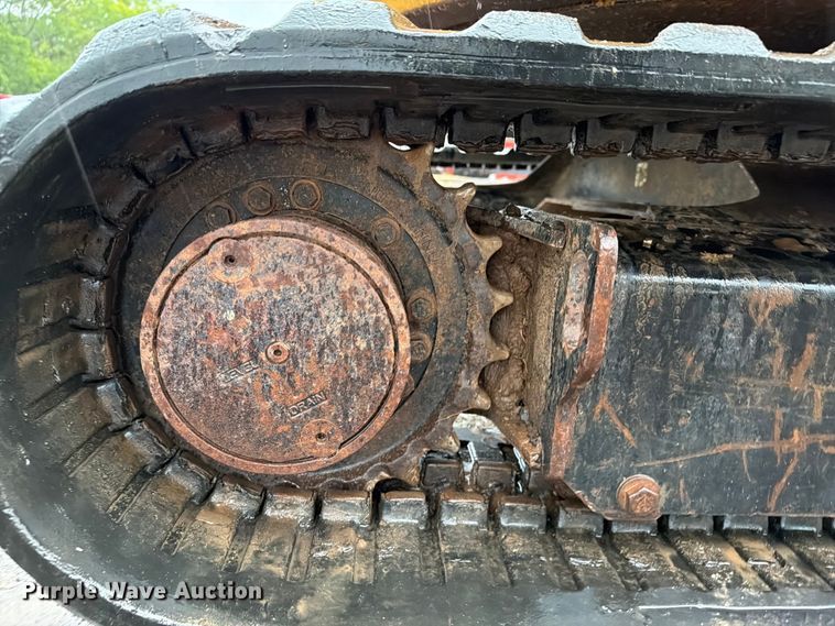 image for item FI0237 2016 Caterpillar 304E2 CR mini excavator