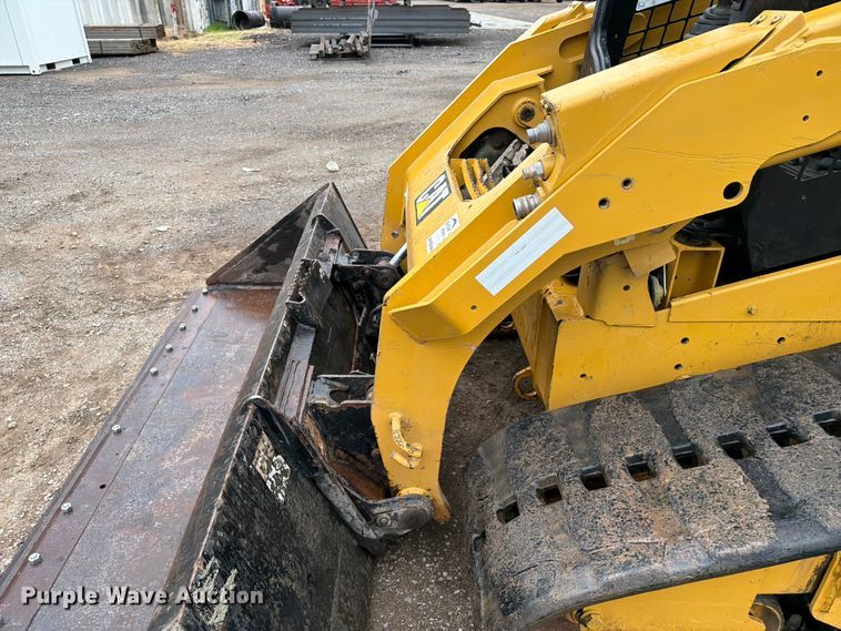 image for item FI0238 2017 Caterpillar 299D2 tracked skid steer loader