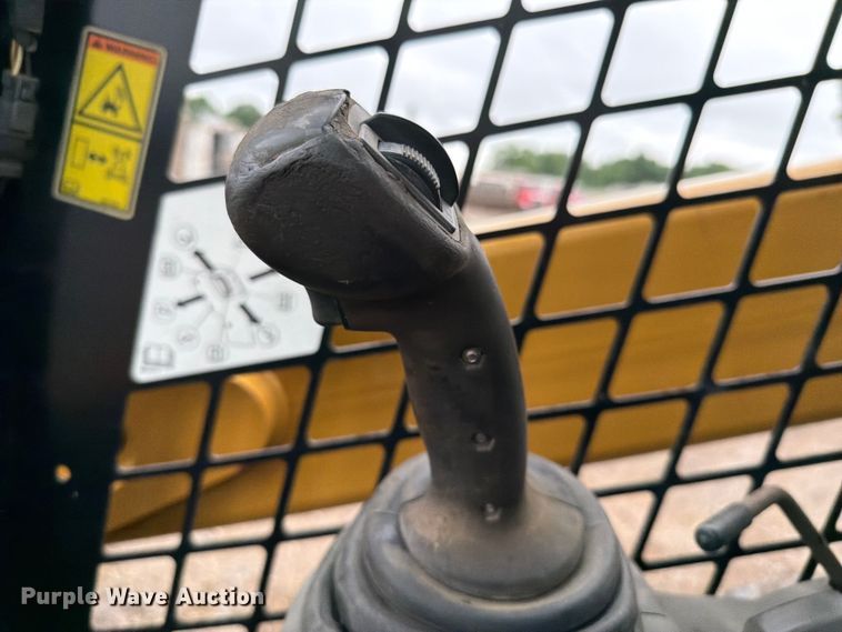 image for item FI0238 2017 Caterpillar 299D2 tracked skid steer loader