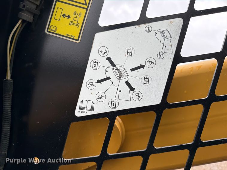 image for item FI0238 2017 Caterpillar 299D2 tracked skid steer loader