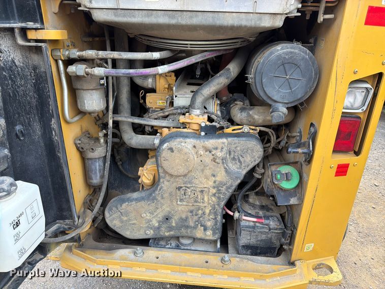 image for item FI0238 2017 Caterpillar 299D2 tracked skid steer loader