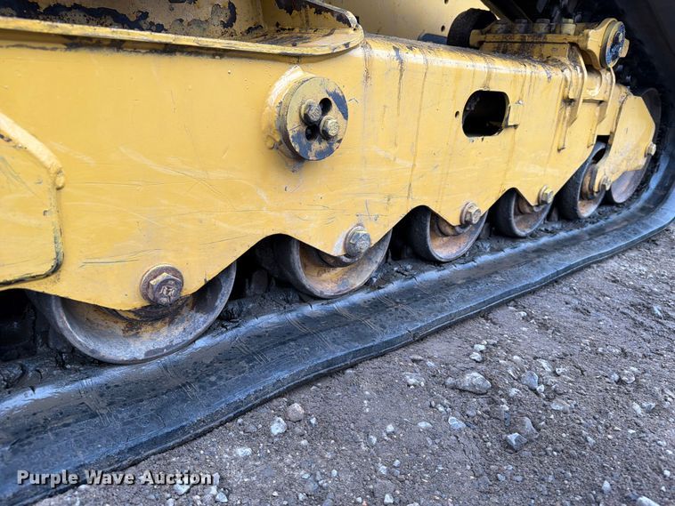 image for item FI0238 2017 Caterpillar 299D2 tracked skid steer loader